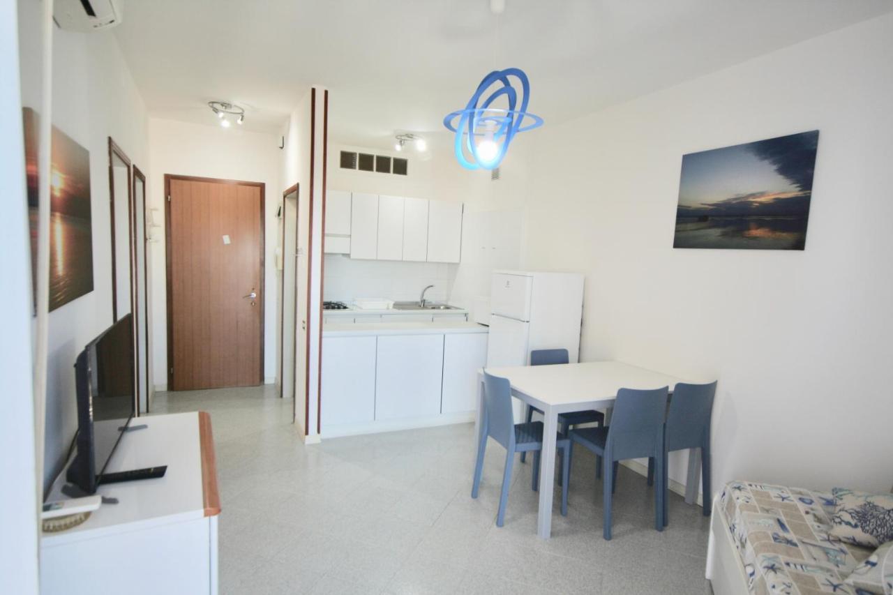 Ba - Cristallo - Sea View - Lignano Sabbiadoro Ngoại thất bức ảnh